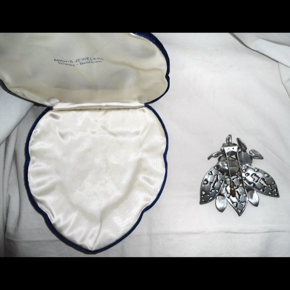 *ULTRA RARE* 1930s Large EISENBERG Vtg BEE Art Deco Double Pin Rhinestone Brooch - Picture 11 of 13